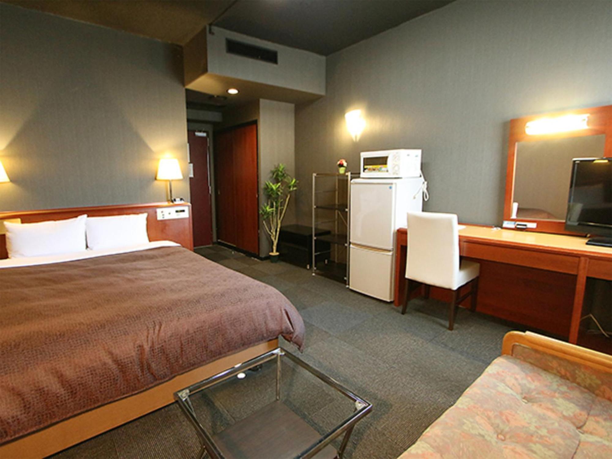 Hotel Livemax Budget Yokohama Tsurumi Екстер'єр фото